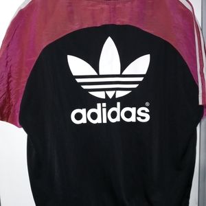 Medium Adidas Rita Ora space shifter short sleeve iridescent/holographic top